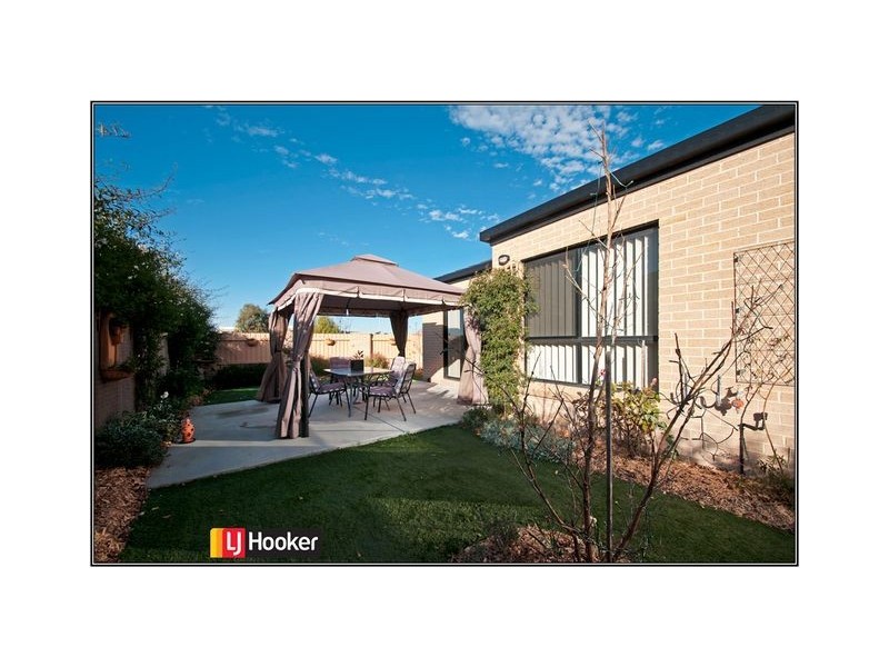 104 Lance Hill Avenue, Dunlop ACT 2615