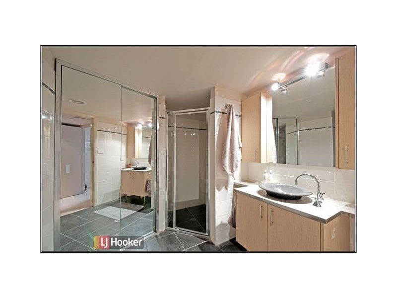 17/2-4 Leichhardt Street, Griffith ACT 2603