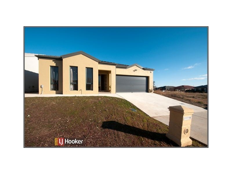 4 Pildappa Street, Harrison ACT 2914