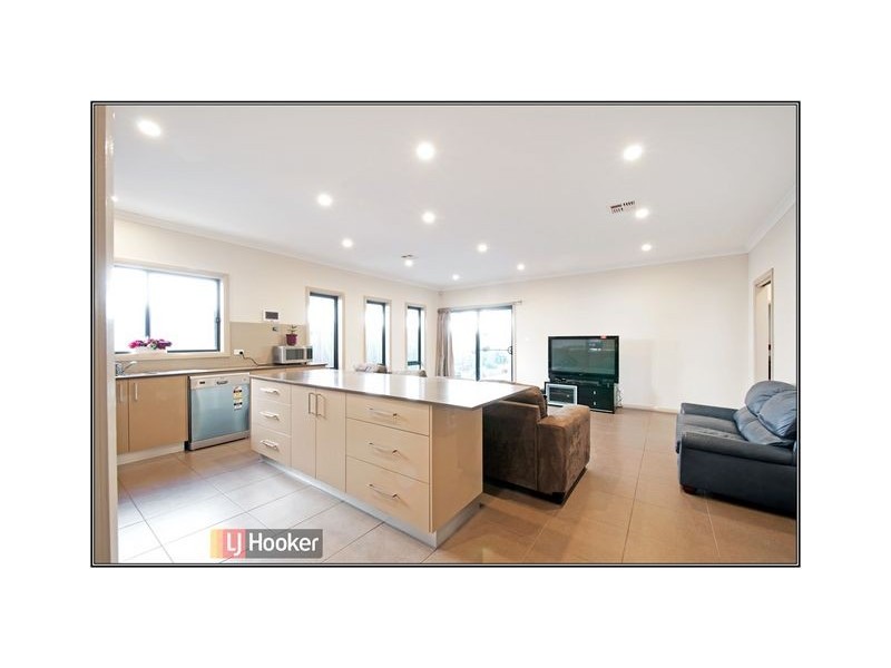 4 Pildappa Street, Harrison ACT 2914