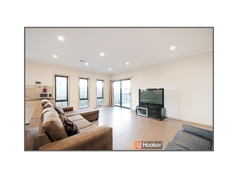 4 Pildappa Street, Harrison ACT 2914