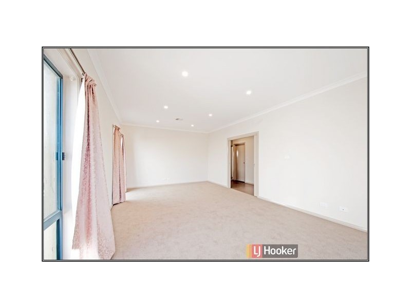 4 Pildappa Street, Harrison ACT 2914