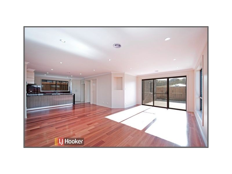 8 Pearl Gibbs Street, Bonner ACT 2914