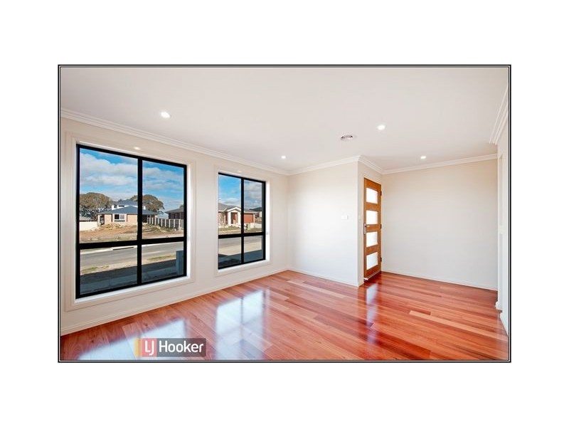 8 Pearl Gibbs Street, Bonner ACT 2914