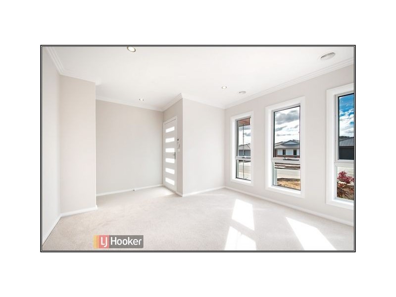 92 Hibberd Street, Forde ACT 2914