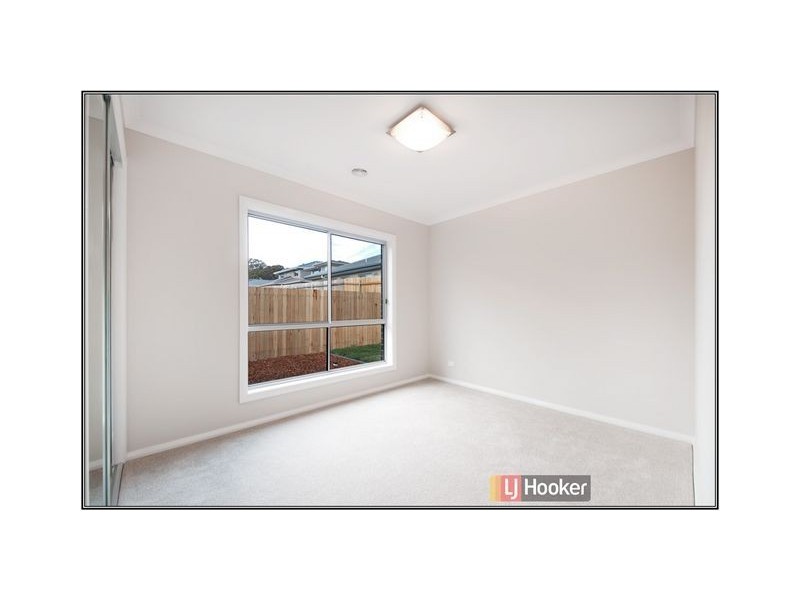 92 Hibberd Street, Forde ACT 2914