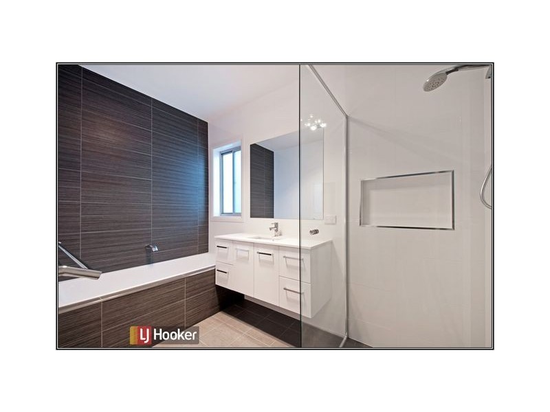 92 Hibberd Street, Forde ACT 2914