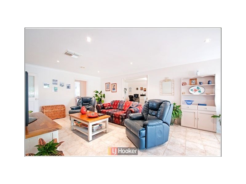 2 Wanderer Court, Amaroo ACT 2914