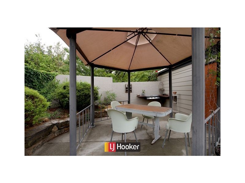 7 Tom Place, Charnwood ACT 2615