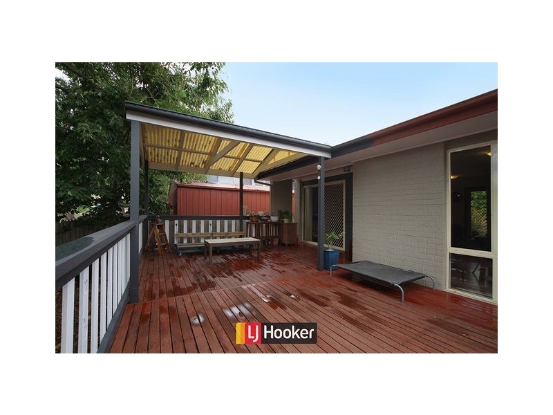 7 Tom Place, Charnwood ACT 2615