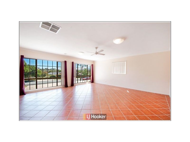 2 Burdekin Avenue, Amaroo ACT 2914