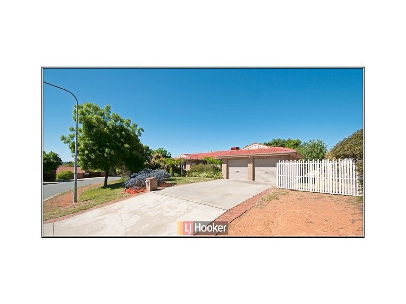 54 Namadgi Circuit, Palmerston ACT 2913