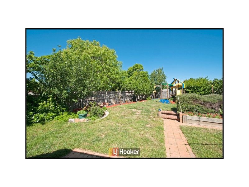 54 Namadgi Circuit, Palmerston ACT 2913