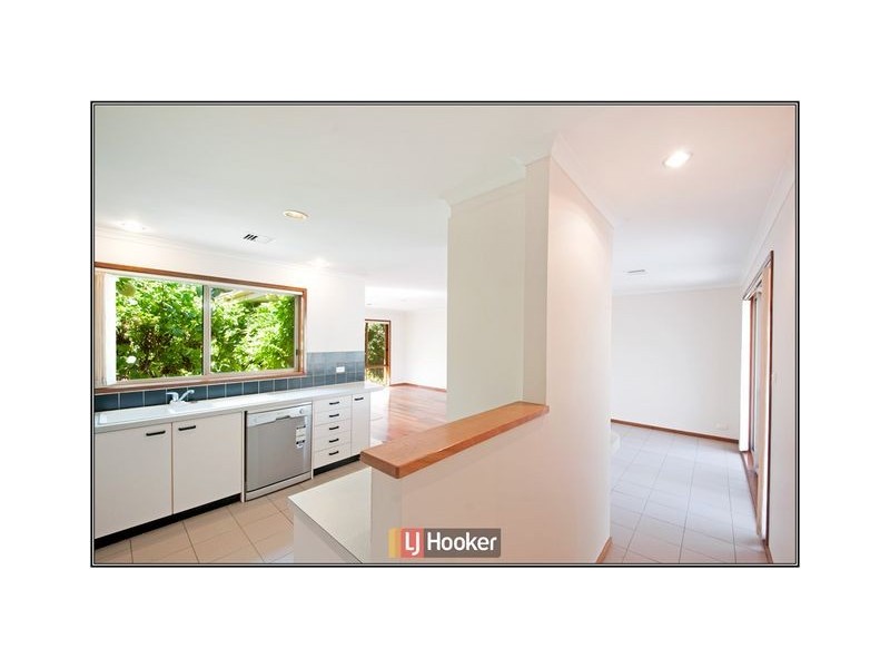 54 Namadgi Circuit, Palmerston ACT 2913