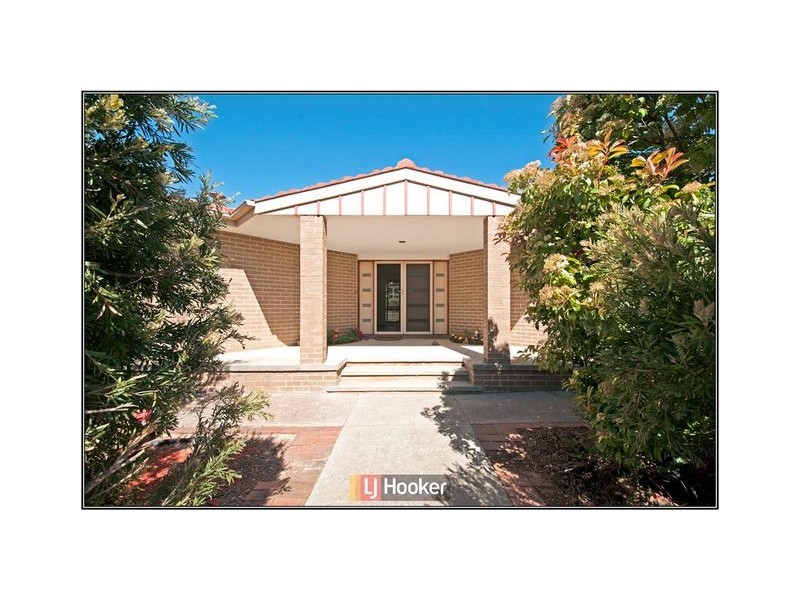 54 Namadgi Circuit, Palmerston ACT 2913