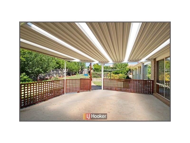 54 Namadgi Circuit, Palmerston ACT 2913