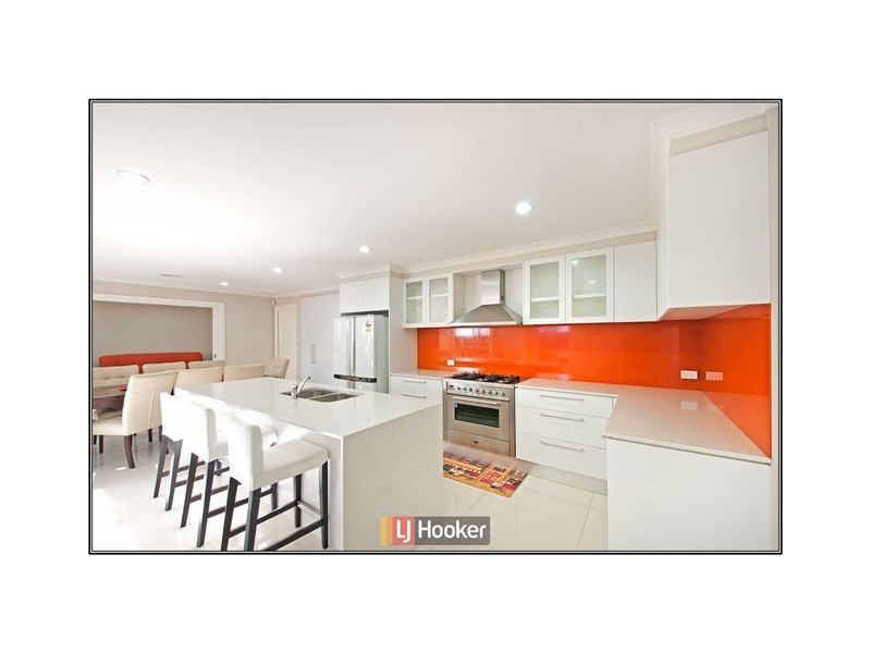 33 Louisa Briggs Circuit, Bonner ACT 2914