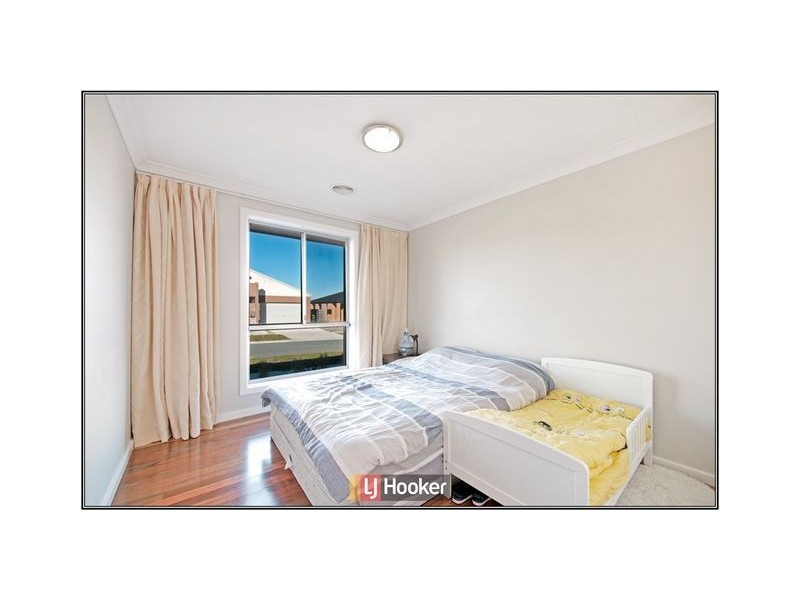33 Louisa Briggs Circuit, Bonner ACT 2914