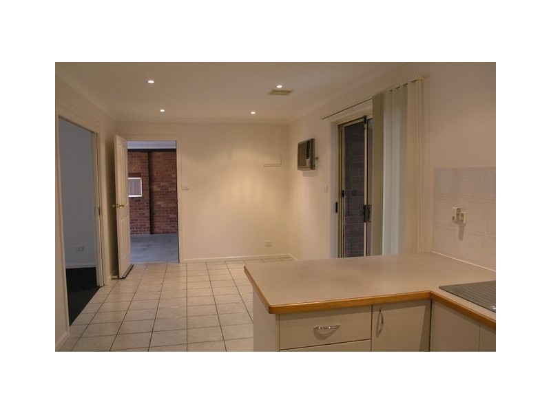 36 Forest Drive, Jerrabomberra NSW 2619