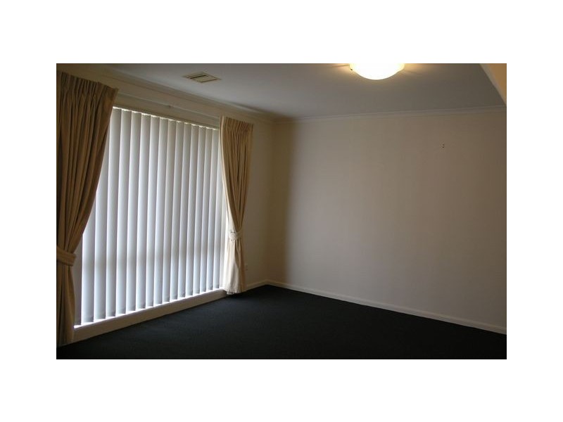 36 Forest Drive, Jerrabomberra NSW 2619