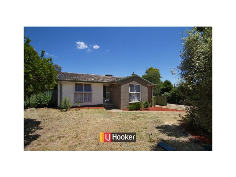 10 Macadam Street, Page ACT 2614