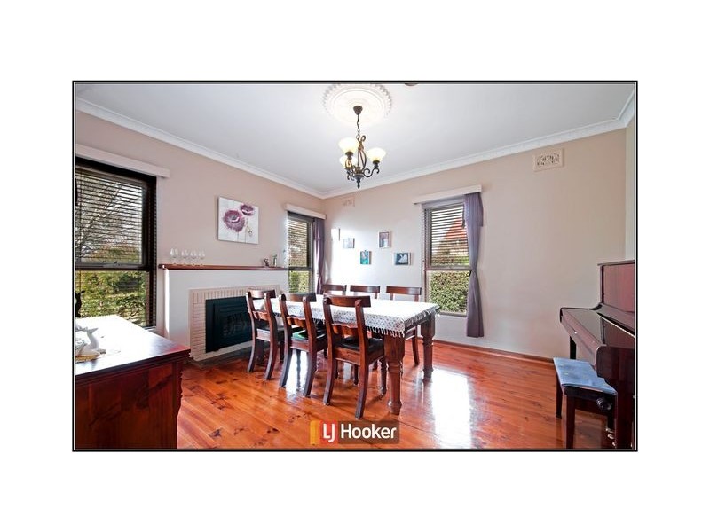 48 McKinlay Street, Narrabundah ACT 2604