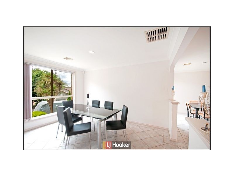 12 Guginya Crescent, Ngunnawal ACT 2913