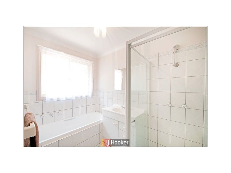 12 Guginya Crescent, Ngunnawal ACT 2913