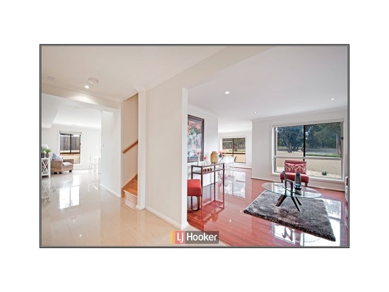 2 Rubeo Street, Forde ACT 2914