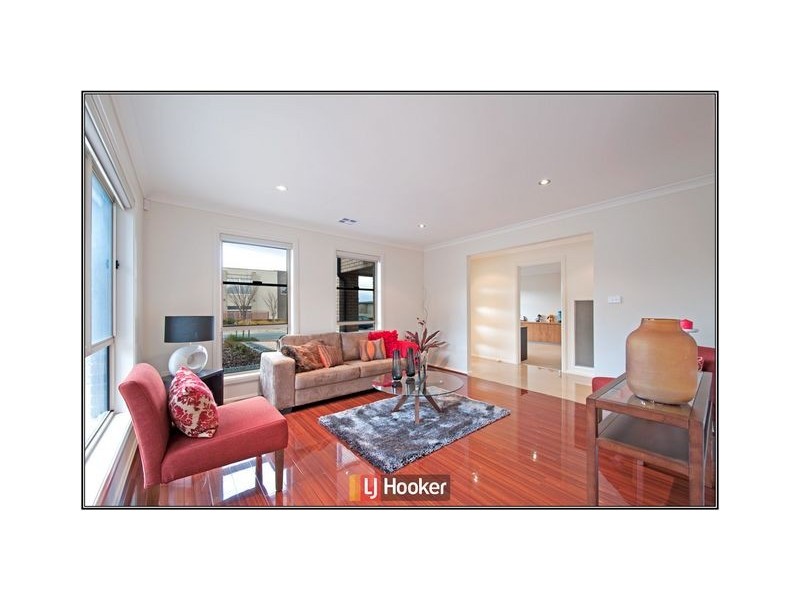 2 Rubeo Street, Forde ACT 2914