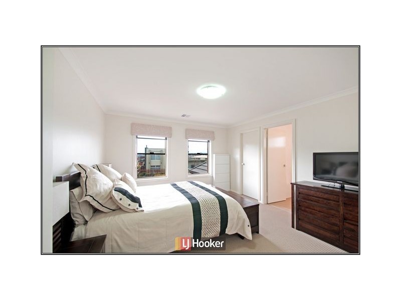 2 Rubeo Street, Forde ACT 2914