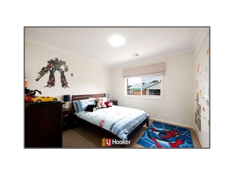 2 Rubeo Street, Forde ACT 2914