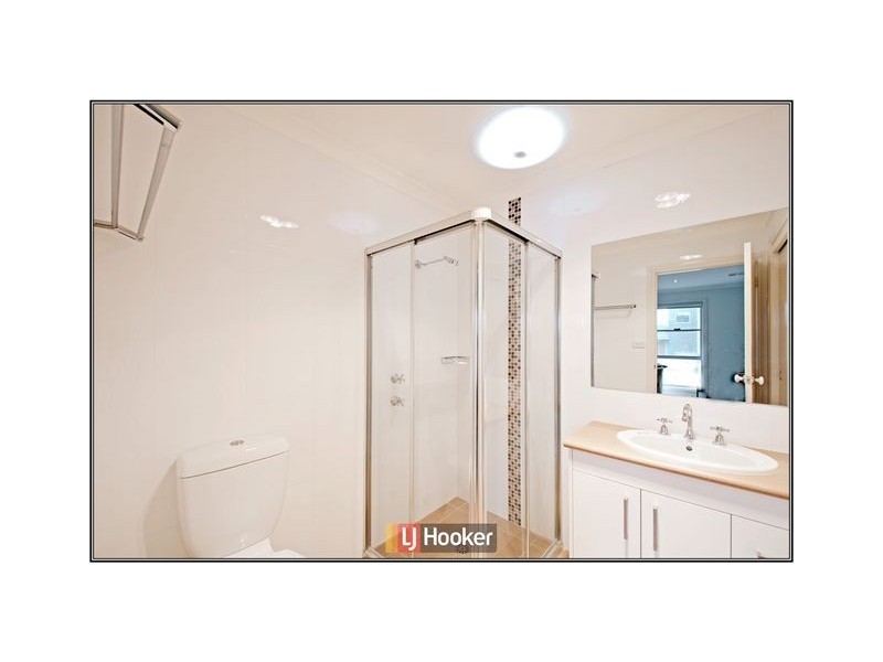 2 Rubeo Street, Forde ACT 2914