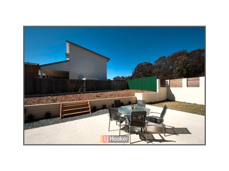 2 Rubeo Street, Forde ACT 2914