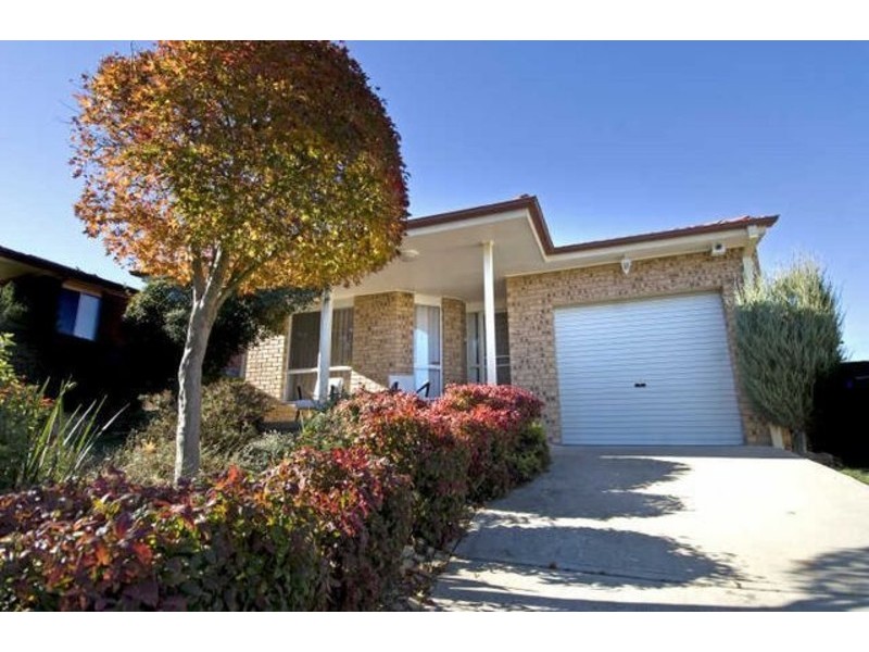 17 Warabin Crescent, Ngunnawal ACT 2913