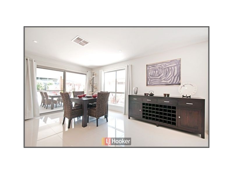 9 Winchester Street, Casey ACT 2913