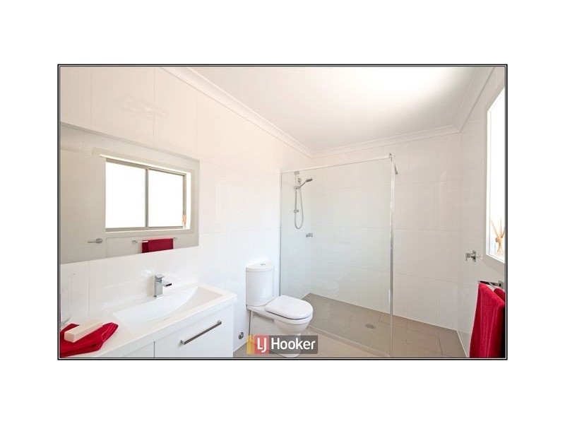 9 Winchester Street, Casey ACT 2913
