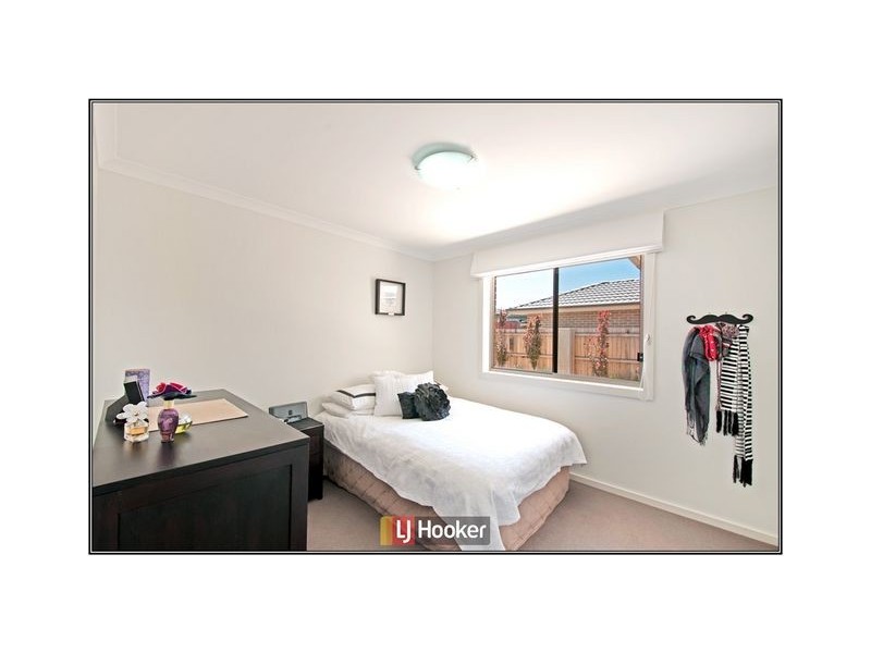 9 Winchester Street, Casey ACT 2913