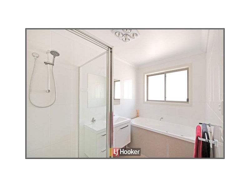 9 Winchester Street, Casey ACT 2913
