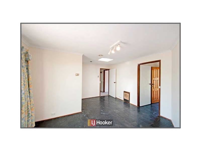 16 Whittell Crescent, Florey ACT 2615