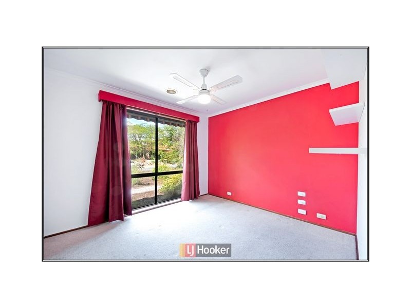 16 Whittell Crescent, Florey ACT 2615