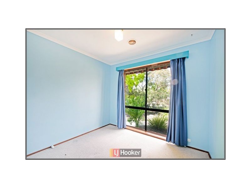 16 Whittell Crescent, Florey ACT 2615