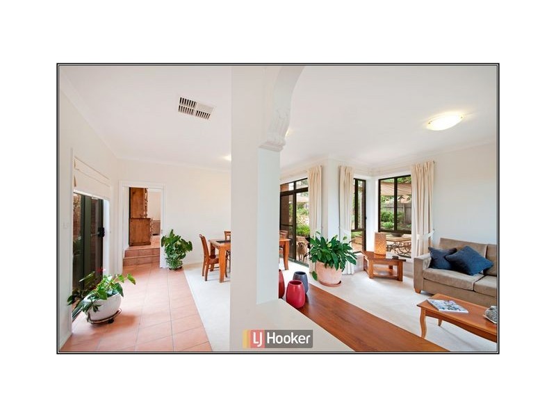 10 Willara Close, Amaroo ACT 2914