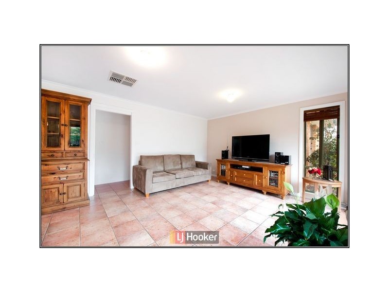 10 Willara Close, Amaroo ACT 2914