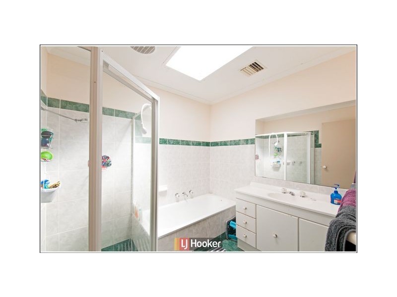 28 Jabanungga Avenue, Ngunnawal ACT 2913