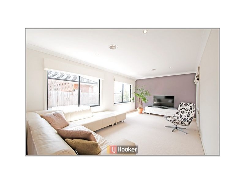 16 McClung Street, Gungahlin ACT 2912