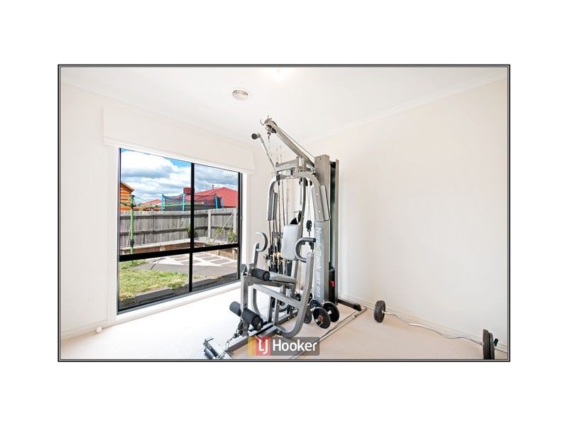 16 McClung Street, Gungahlin ACT 2912
