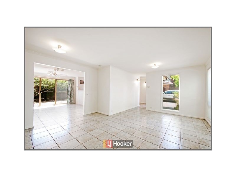 15/51 Freda Bennett Circuit, Nicholls ACT 2913