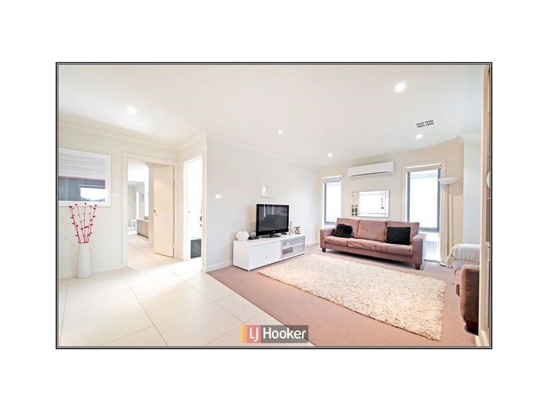 26 Charlotte Barton Street, Franklin ACT 2913
