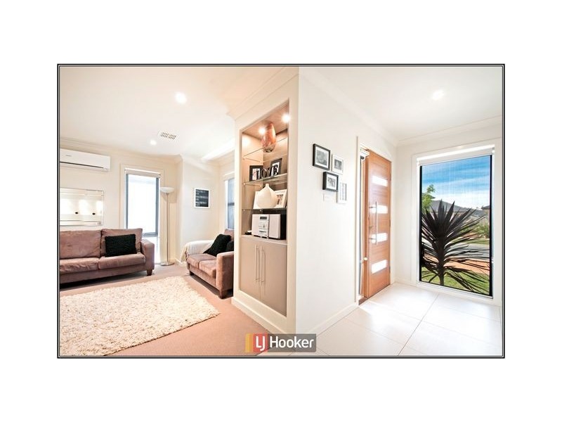 26 Charlotte Barton Street, Franklin ACT 2913